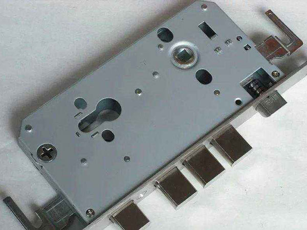 连城24小时上门开锁公司